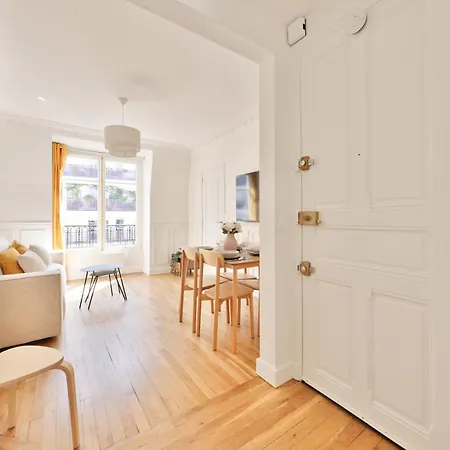 Chic Elegant 1br In Montmartre 18 District * Paris