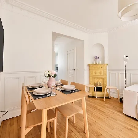 Chic Elegant 1br In Montmartre 18 District Párizs