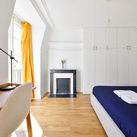 Lägenhet Chic Elegant 1br In Montmartre 18 District Paris